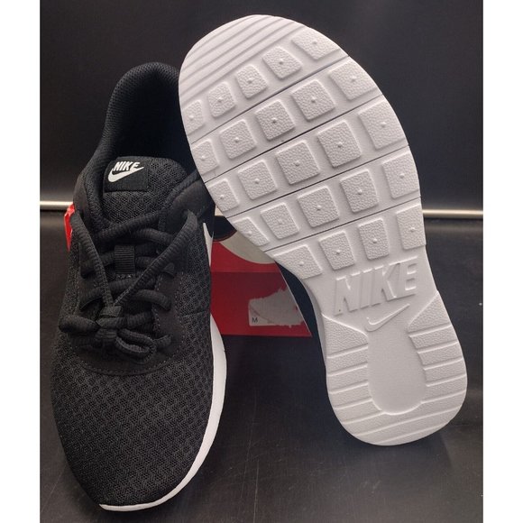 Nike Tanjun Kids Boys Girls Running Shoes Sneakers Grade School Big Kid Size 5 - Picture 7 of 8